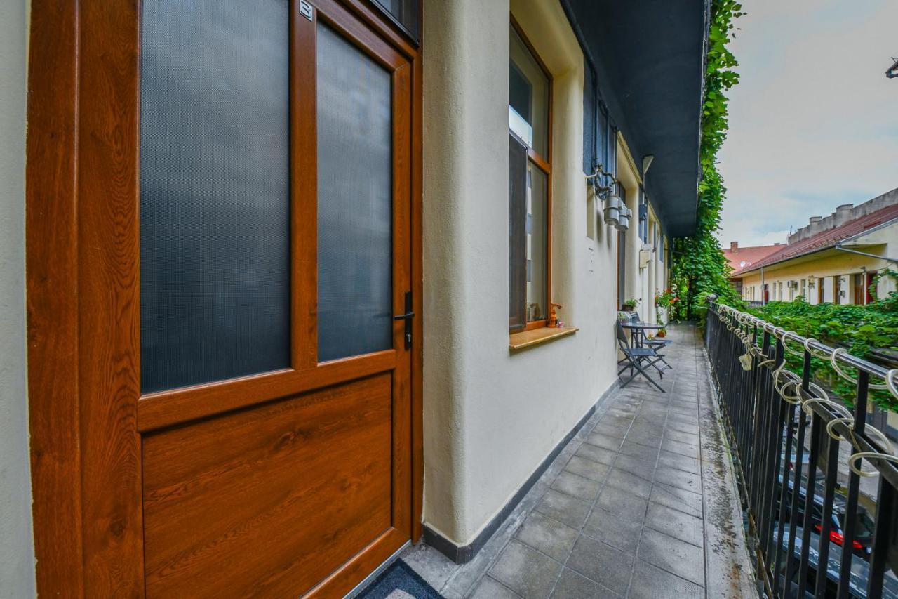 Glam Apartment Cluj-Napoca Exteriör bild
