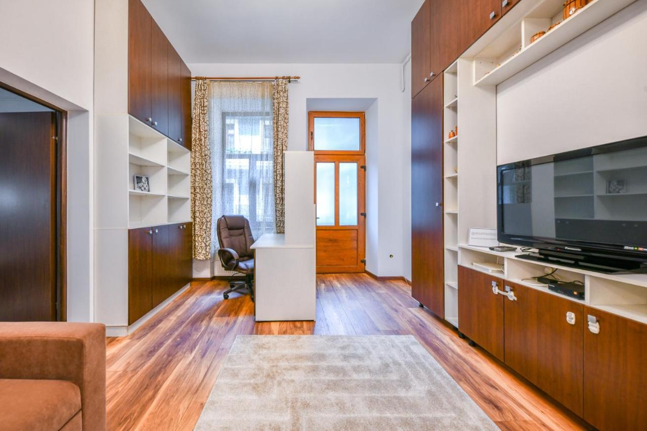 Glam Apartment Cluj-Napoca Exteriör bild